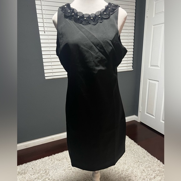 NEW Sam Edelman sleeveless dress with tie in back. Elegant and sexy. S… - Picture 1 of 6